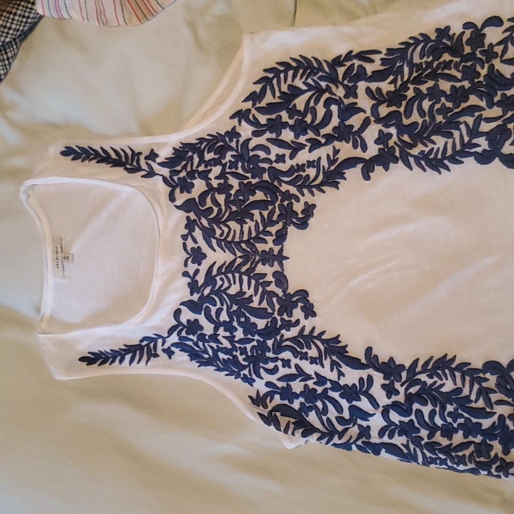 Max studio tank top